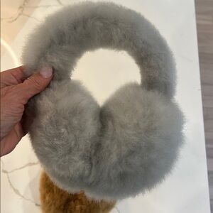 100% alpaca fur Fluffy Earmuffs. Choose color